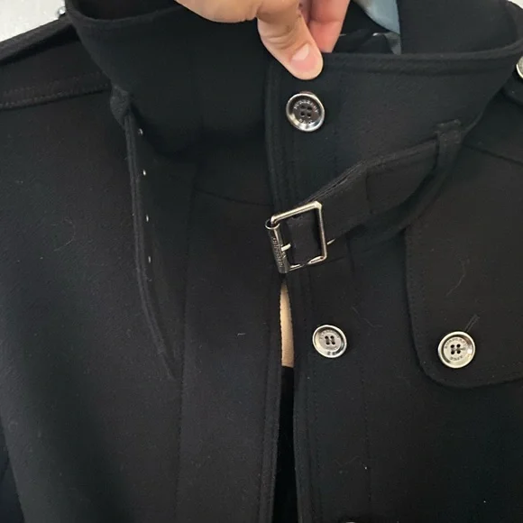Burberry Classic Black Trench Coat - Picture 10 of 16